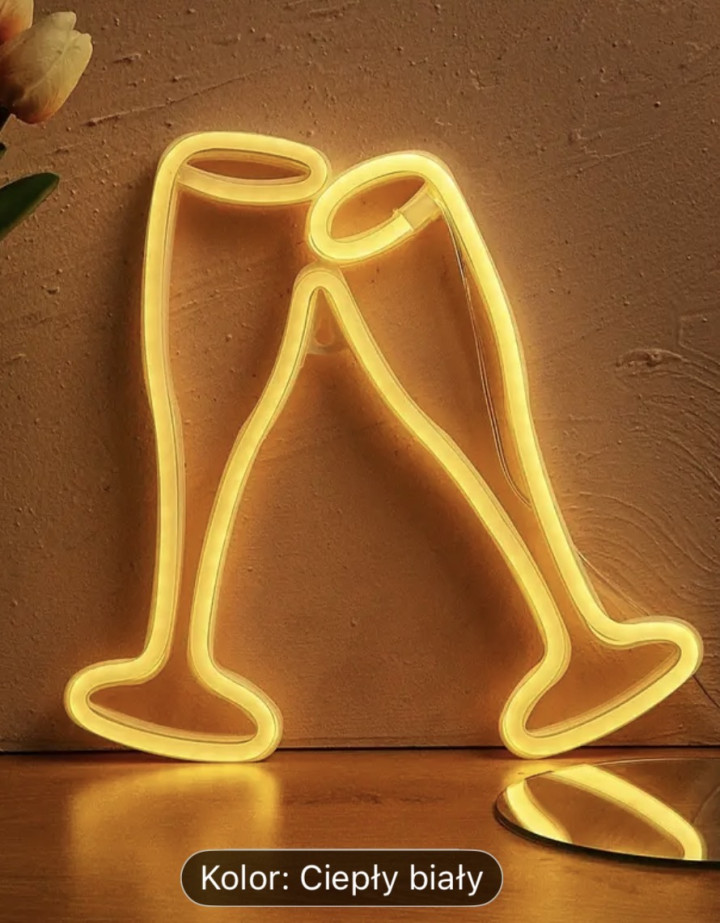 Ledon kieliszki szampana